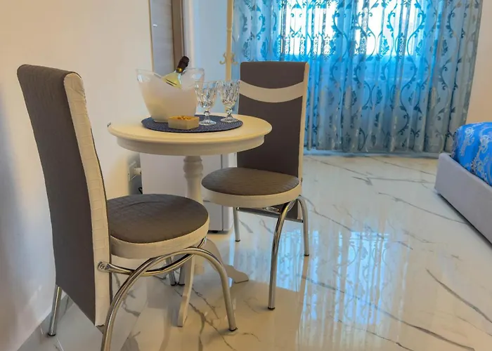 Bb Antenna 2 - Firenze By Ca-sa Check 3* Κιότζα